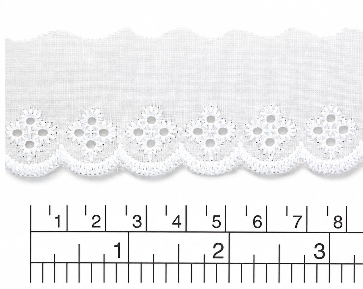 Broderie blanco  3.5 cm paquete de 150 yardas BP5