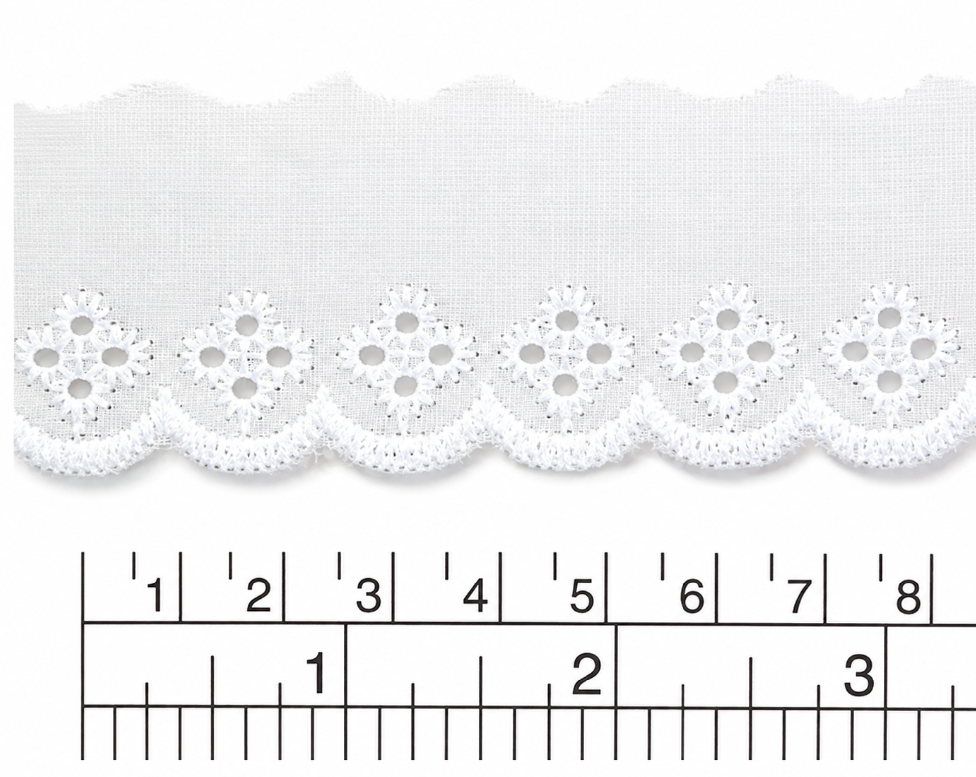 Broderie blanco  3.5 cm paquete de 150 yardas BP4
