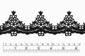Macramé Corona Real negro (pieza 10 Yardas) MSB42