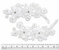 Par Macrame Flores espejo pedreria  blanco (X PAR) MCB34