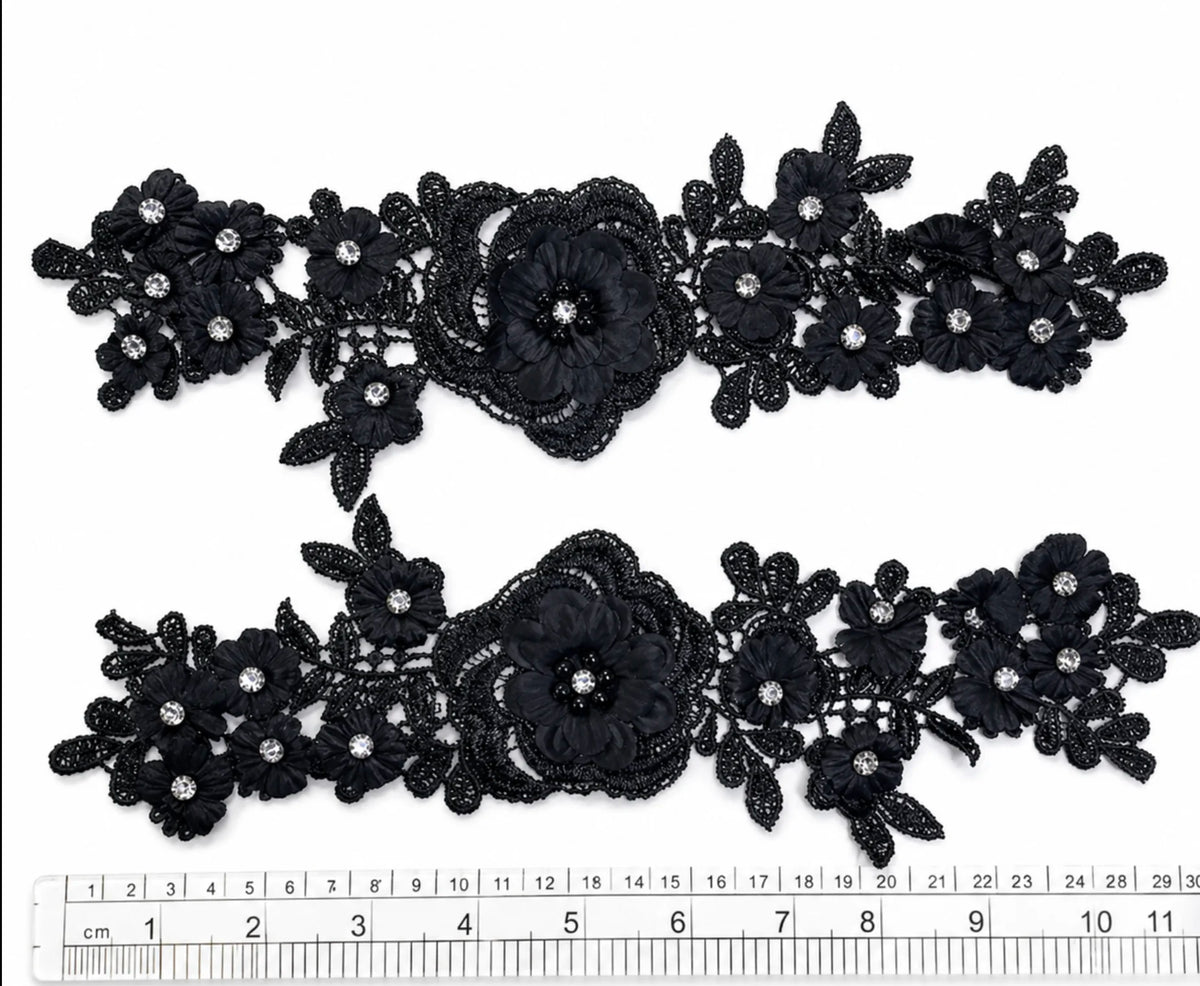 Par Macrame Flores espejo pedreria  negro (X PAR) MCB36